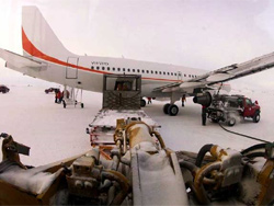 Season Opener: Two-Phase Winfly Operation Prepares McMurdo for 2013-14