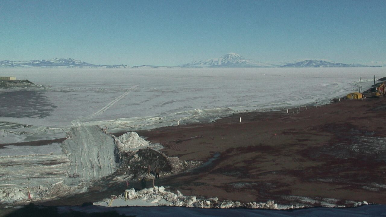 McMurdo Station - McMurdo Pier Webcam