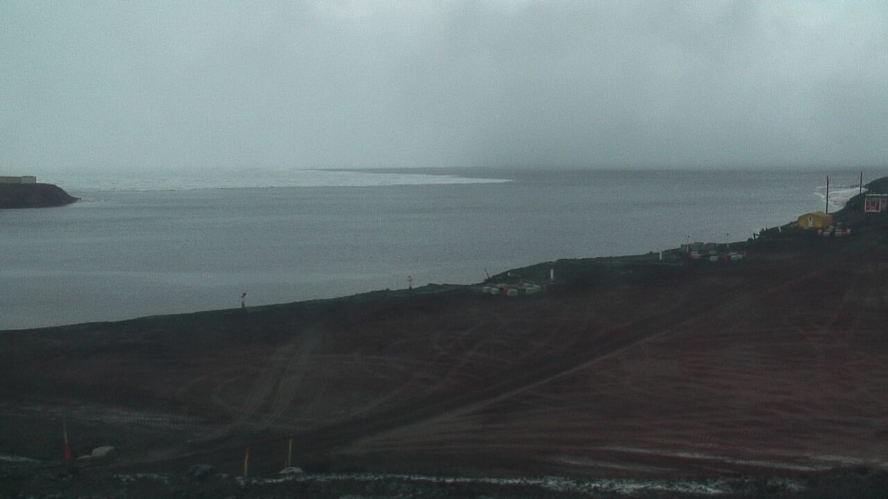 McMurdo Station - McMurdo Pier Webcam