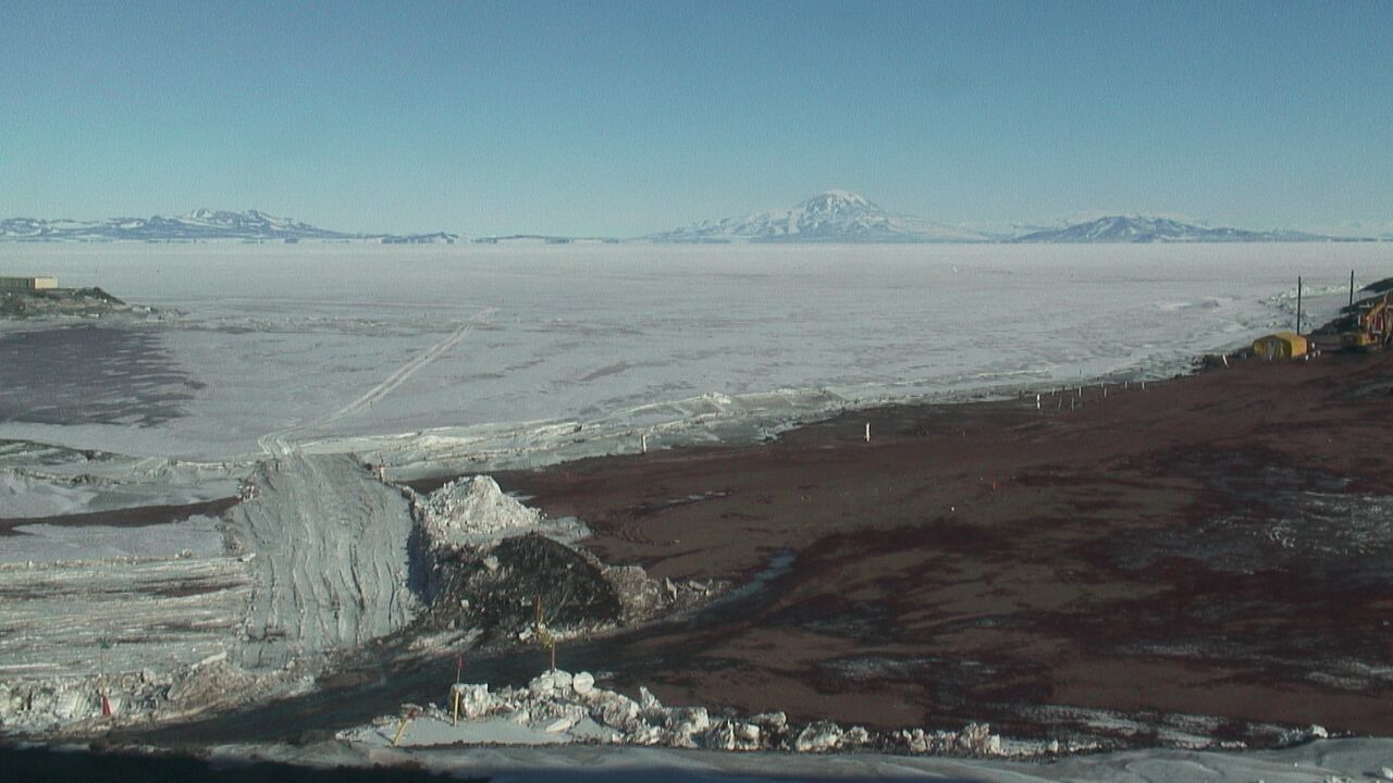 McMurdo Station - McMurdo Pier Webcam